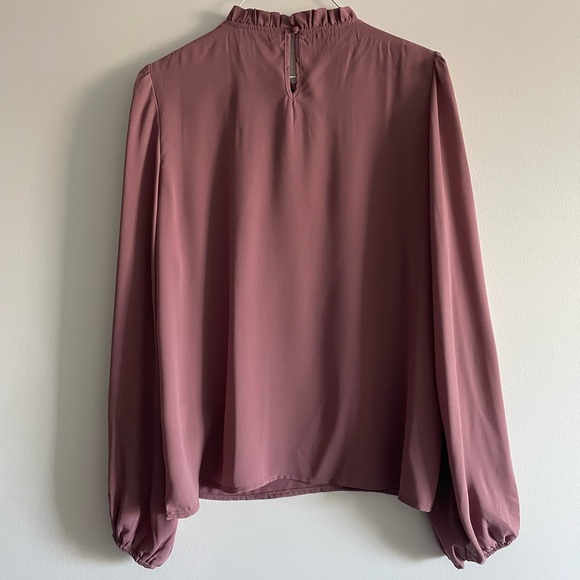 SHEIN Clasi Frilled Neck Keyhole Back Lantern Sleeve Top in Dusty Pink - Picture 2 of 4